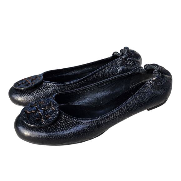 Tory Burch Reva Travel Tumbled Leather Medallion Logo Ballet Flats 7.5 - Picture 1 of 12